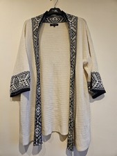 Ladies Cardigan In Cream With