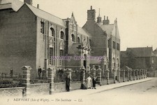 rp07090 - Newport , Isle of