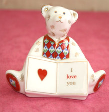 ROYAL CROWN DERBY, CERAMIC SITTING BEAR, I LOVE YOU, 2004, PAPERWEIGHT
