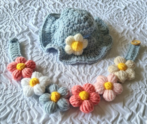 Adorable cat hat - with, earholes