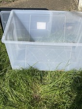 Large Storage Container with Contrasting Lid Caravan Design