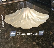 Sea Shell Pearlised Glass Table Home Decor Ornament Beach Wedding