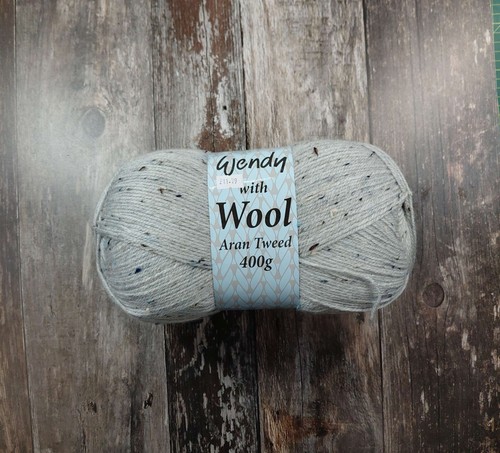 Wendy with wool - wool, aran