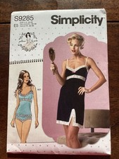 SIMPLICITY By Gertie Camisole