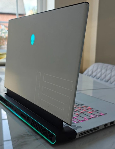 Alienware m15 gaming - alienware,