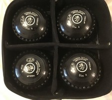 Taylor Lignoid, Lawn Bowls, Size 4, WBS15, Progrip, EXCELLENT condition with Bag