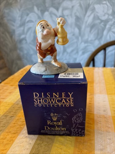 Royal doulton disney snow - royal, disney's