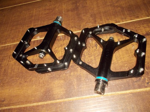 Style bmx flat pedals 13mm - flat,
