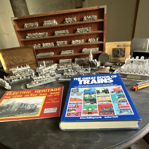 Pewter train set - train, long