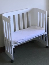Babybay - bedside cot white
