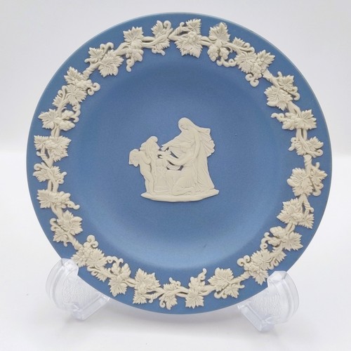 Wedgwood jasperware blue round - jasperware,