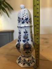 Vintage Ornate Floral Estee