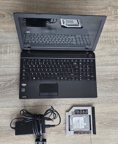 Toshiba c50d laptop 10gb - toshiba, laptop,10gb
