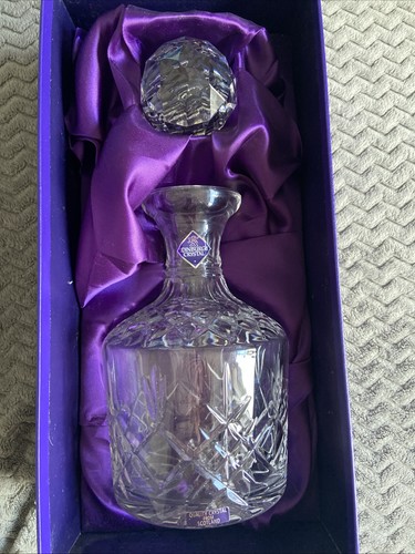 Edinburgh crystal decanter - crystal, in