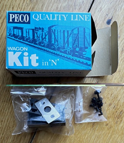 Peco gauge freight - peco, n