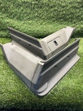 LAND ROVER DISCOVERY 2 TD5 V8 GREY DRIVERS PASSENGER OSF NSF SEAT SURROUND 98-04