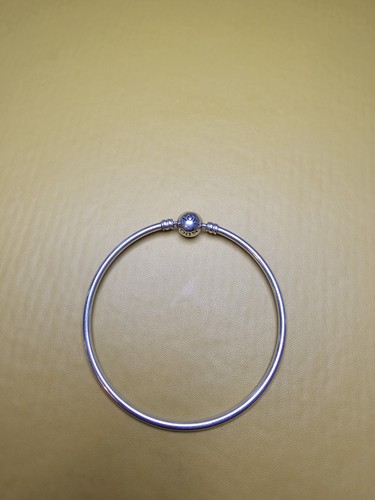 Genuine pandora moments logo - genuine,