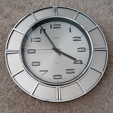 Silver Metamec Quartz Wall