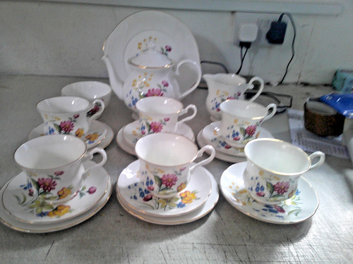 Royal grafton bone china - china, 21