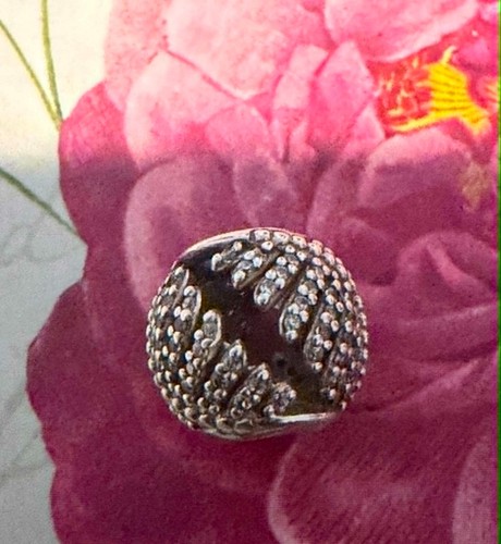 Authentic pandora majestic - authentic,