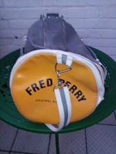 Fred Perry Barrel Bag