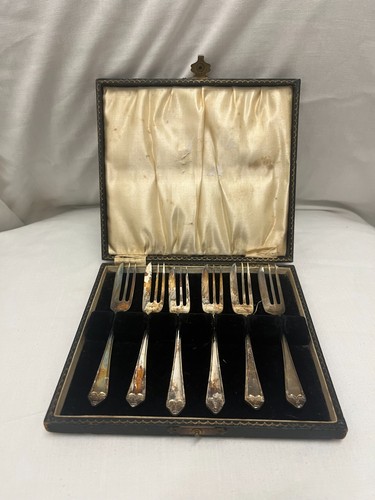 Antique silver plate pastry - silver,