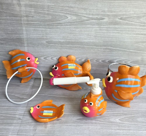 Clown fish bathroom - bathroom, toilet