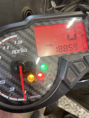Aprilia tuono 125 2018 - tuono,