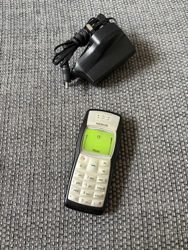 Nokia 1100 black - nokia, grey
