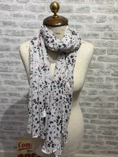 Chiffon crinkle scarf sheer
