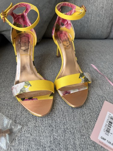 Ulaniip yellow heeled sandals - yellow,