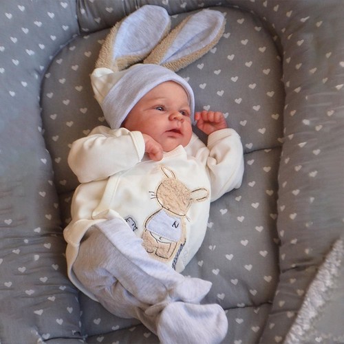 Lifelike reborn baby - lifelike,