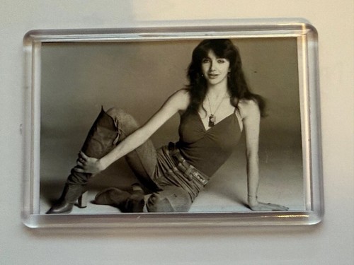 Kate bush young stunning - young,,