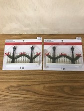 2 Tiny Treasures WHITE FENCE &