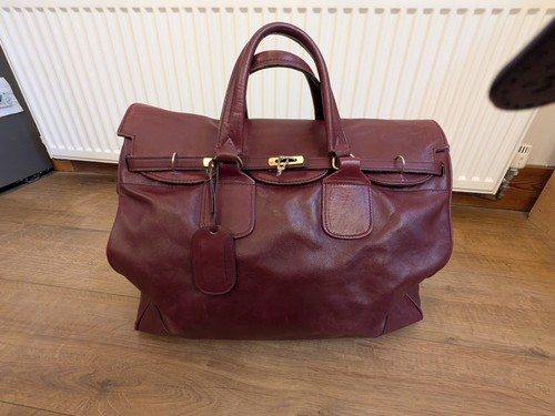 Maroon dark brown red - maroon,,