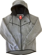 NIKE TECH FLEECE WINDRUNNER