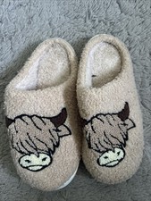 Highland Cow Slippers Size