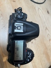 Nikon D300 12.3MP Digital SLR