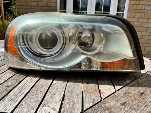 2010 volvo xc90 front - volvo, right