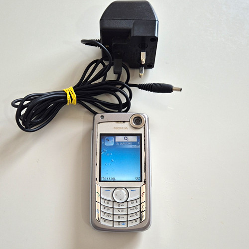 Nokia 6680 silver unlocked gsm - unlocked,