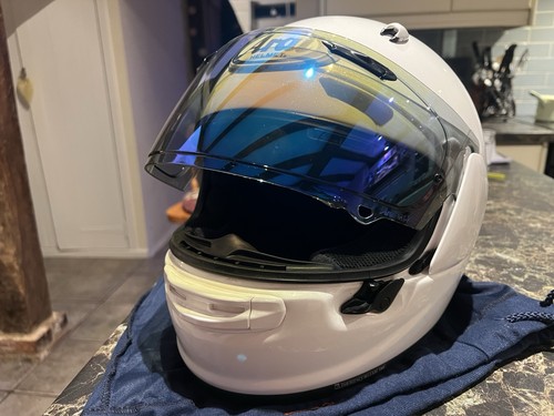 Arai quantic helmet - arai, size