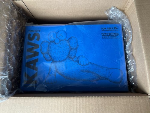 Kaws time off - time,