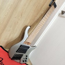 Ibanez EHB1006MS 6-string bass