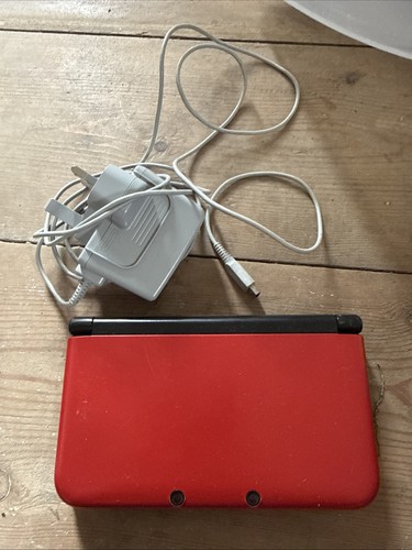 Nintendo 3ds red handheld - nintendo,