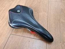 Bontrager H2 Saddle With FlexForm From Trek FX Hybrid Bike