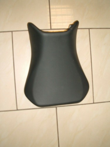 Riders seat fit suzuki - seat,