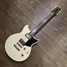 YAMAHA RSE20 RevStar Electric