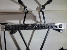 Behringer Mono 4 Way Stereo 3