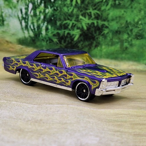Hot wheels pontiac gto - hot,