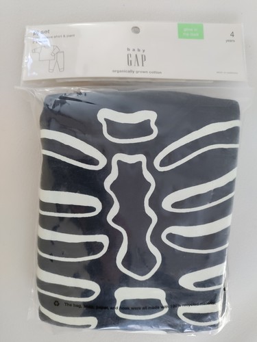 Bnwt boys gap skeleton - gap,
